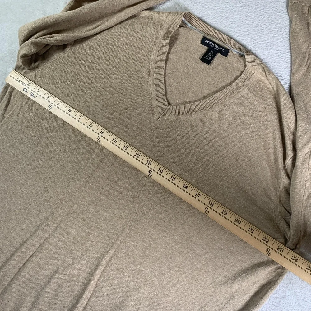 Banana Republic Sweater Mens XL Beige V Neck Silk‎ Linen Lightweight Pullover
